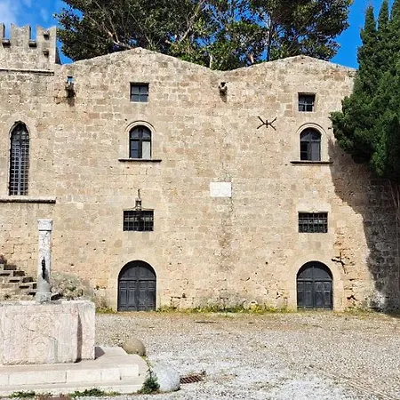Church House Old Town * Rhodes City
